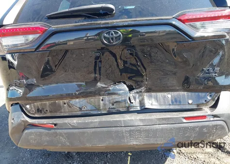 2021 Toyota Rav4 Xle Premium from USA, damaged, VIN 2T3A1RFV6MC236809